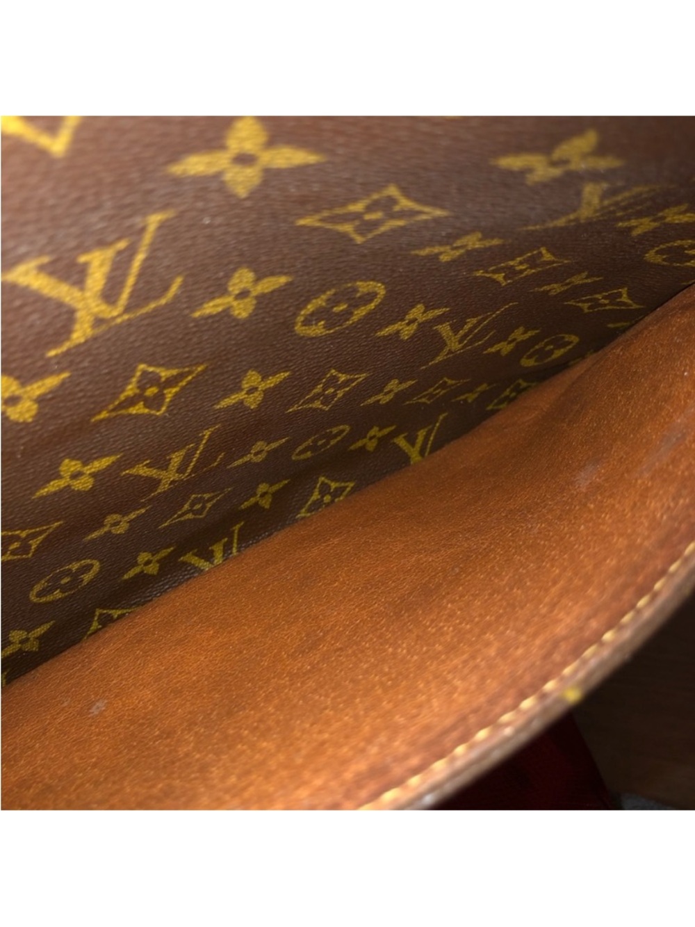 Louis Vuitton Monogram Canvas Messenger Bag in Brown - Picture 8 of 9